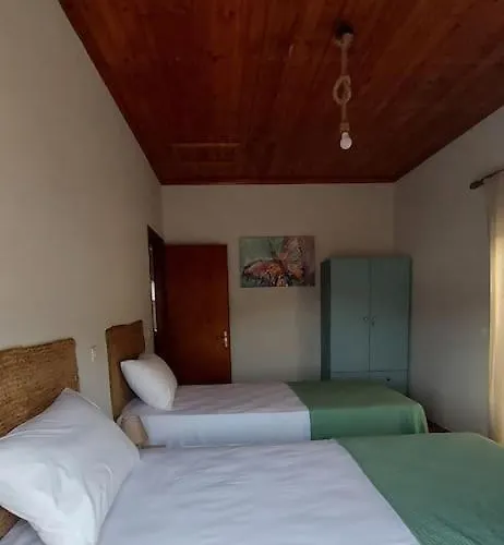 Colorful 2-bedroom House In * Gaios