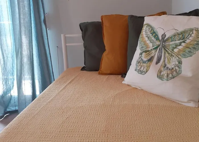 Tatil Evi Colorful 2-bedroom House In Gaios